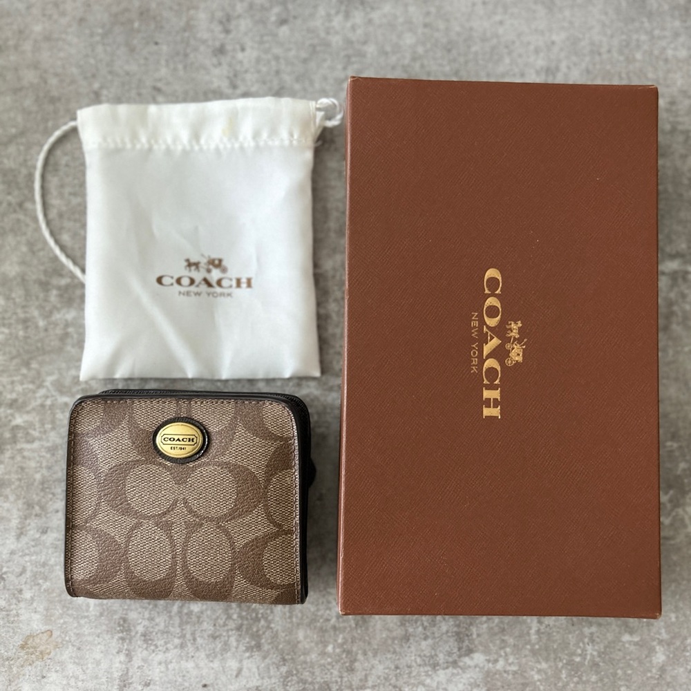 Coach Signature Monogram Wallet EUC